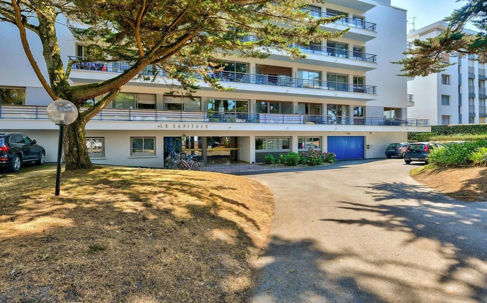 Le Capitole - Studio Plage Benoit Dans Residence Face Mer La Baule エクステリア 写真