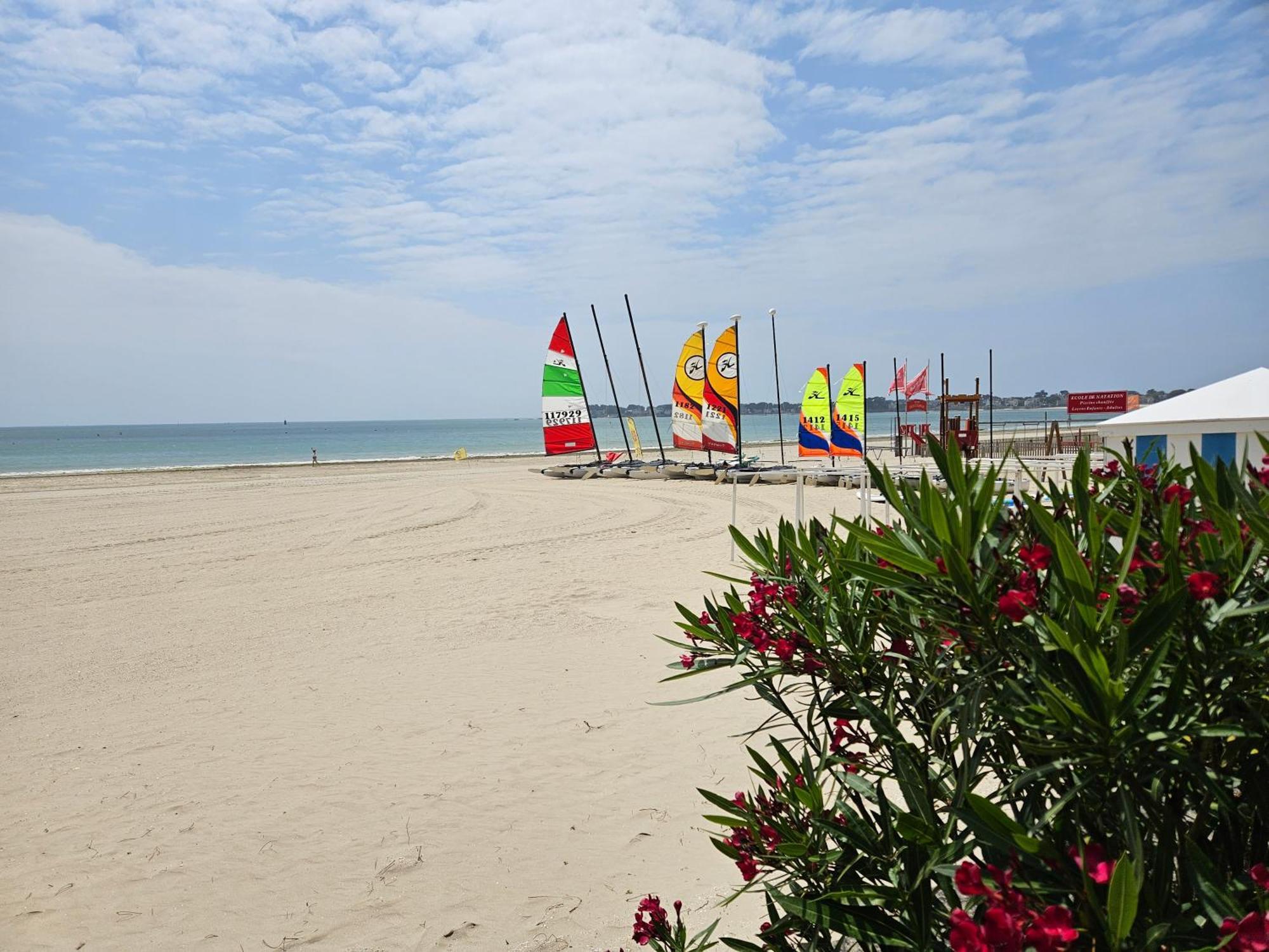 Le Capitole - Studio Plage Benoit Dans Residence Face Mer La Baule エクステリア 写真